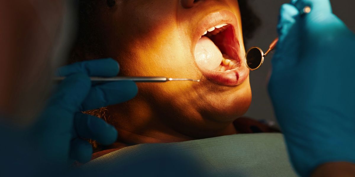 Kosten implantaten en kronen aftrekbaar.jpg